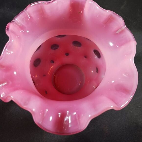Fenton Cranberry Coin Dot Ruffled Rose Bowl - Picture 9 of 10
